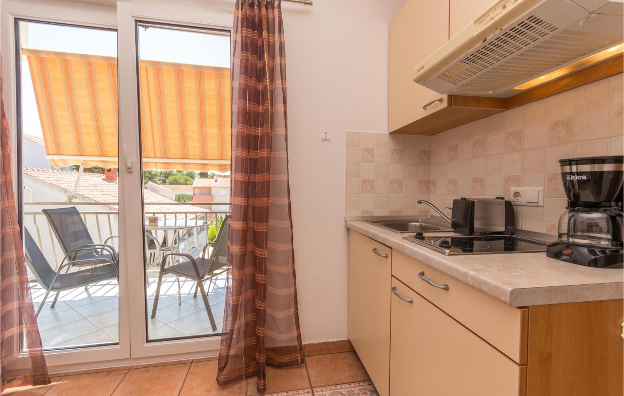Stunning Apartment In スベティ・フィリップ・イ・ヤコブ エクステリア 写真